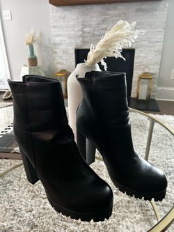 Black Platform Heel Ankle Boots