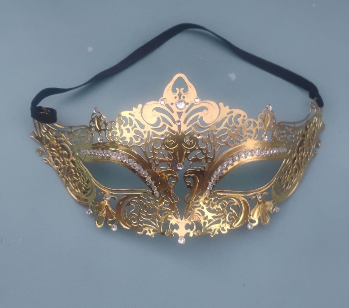 Bride Gold Mask with Tiera