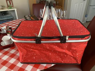 Collapsible, Insulated Picnic Basket