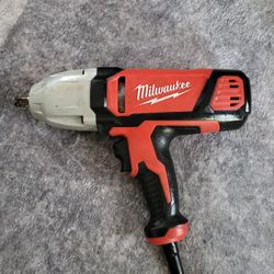  Milwaukee 1/2 in. Impact Wrench 9071-20