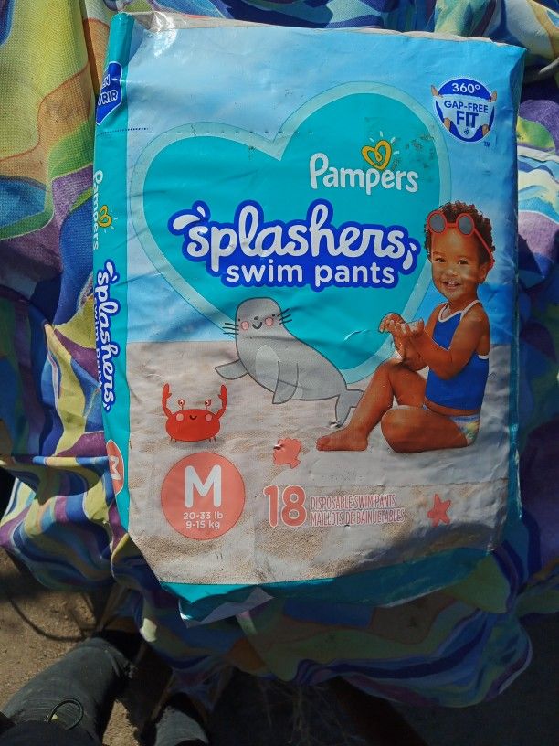 2 PACK SIZE 4 LITTLE SWIMMERS PAMPERS 18 COUNT EACH PACK HUGGIES AND PAMPER BRANDSIN