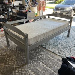 Twin Bed Frame With Mattress 