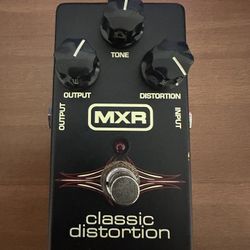 MXR Classic Distortion Guitar Effects Pedal