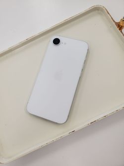 iPhone 16e 6.1" (Unlocked) 128GB White Premium Pre-owned
