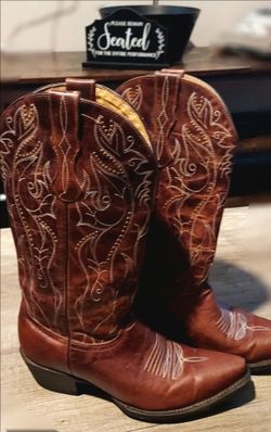 Idyllwind Women's Western style boots