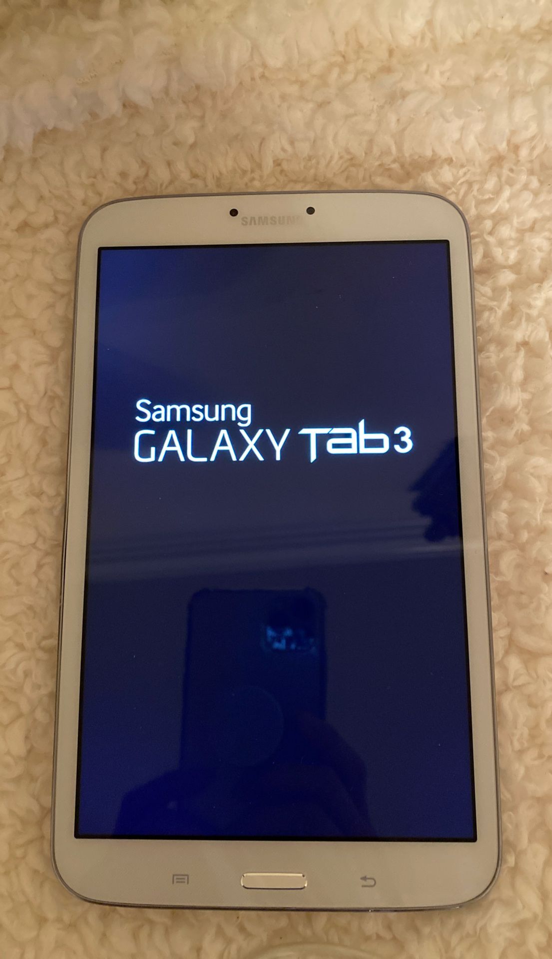 Samsung galaxy 3. Electronic pad. WiFi 16 GB. Protective sticker still intact