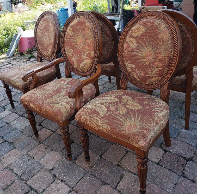 5 Upholstered Chairs with Carved Wood