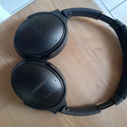 Bose Headphones 35 II