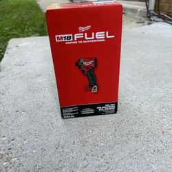 Brand New Milwaukee M18 FUEL 1/4" Impact Driver