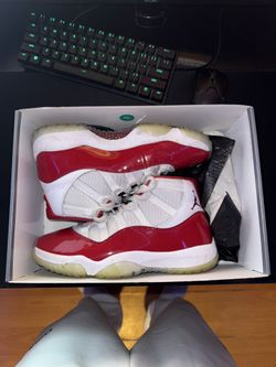 Jordan 11 Cherry 