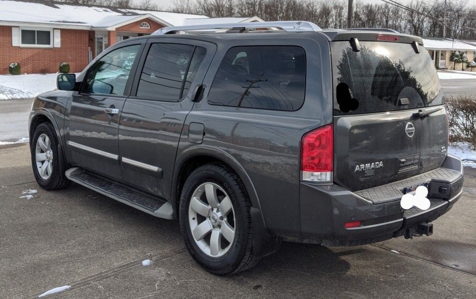 2011 Nissan Armada