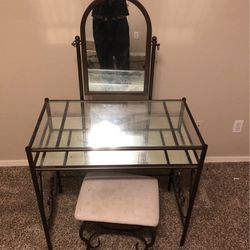 Mirrored Vanity With Chair