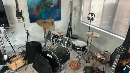 Drums- good condition