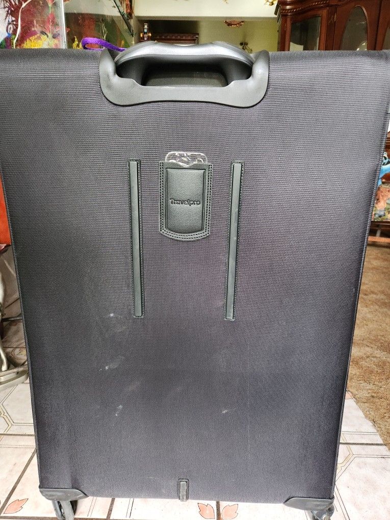 Travel Pro Max Lite Suitcase