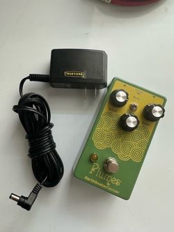 EarthQuaker Devices Plumes Small Signal Shredder Overdrive Effects Pedal