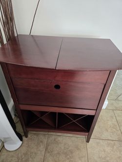 Wine Rack Table