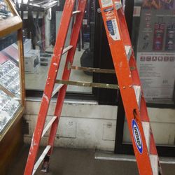 WERNER 6 FOOT LADDER NXTA06 PRE OWNED 880126-1