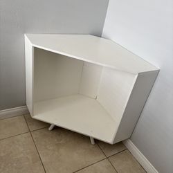 Corner Shelf 