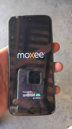 Moxee Android Go Edition Smartphone