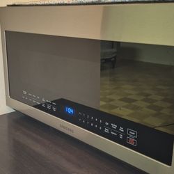  Microwave And Oven 