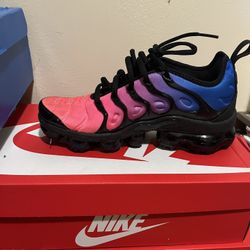 Air vapormax plus