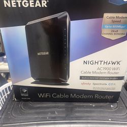 NETGEAR  AC 1900 Modem / Router Plus Extender