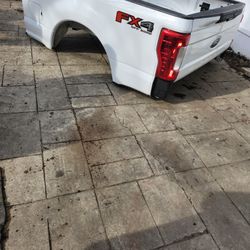 2019 F250 Bed 