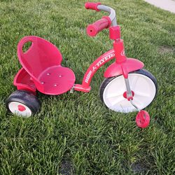 The Original Red Radio Flyer Little Kids Low tricycle. Only used once 