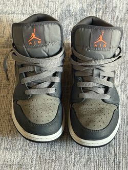 Air Jordan 1 Mid SE GS