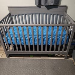 Baby Crib 