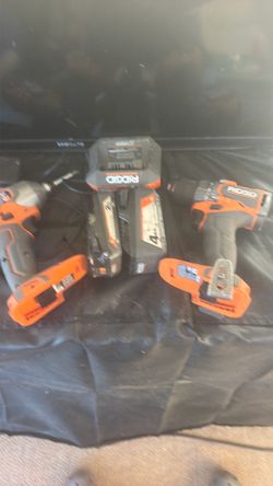 Ridgid 20 V combo impact and drill