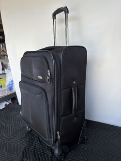 Samsonite Rolling Suitcase – Good Condition – Works Perfect
