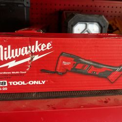 Milwaukee M18 Multi Tool