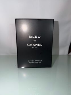 Bleu de Chanel cologne for men