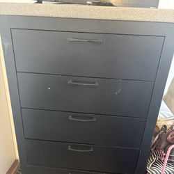 5 Drawer Dresser 