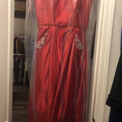 Red prom dress size 7