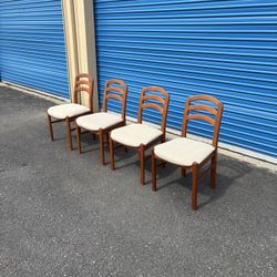 Vintage Solid Teak Dining Chairs By Benny Linden