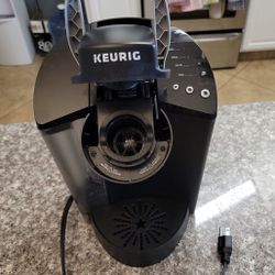 Keurig K-Classic Single-Serve K-Cup Pod Coffee Maker - K50