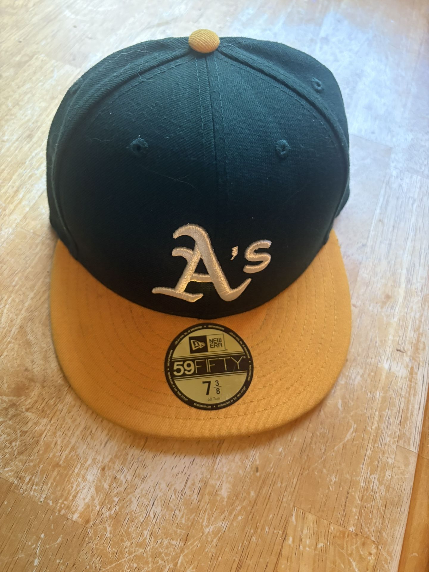 Authentic Licensed New Era MLB Hats