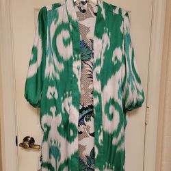 Chicos Size 0 , Size Small Reversible  Kimono, Duster, Jacket