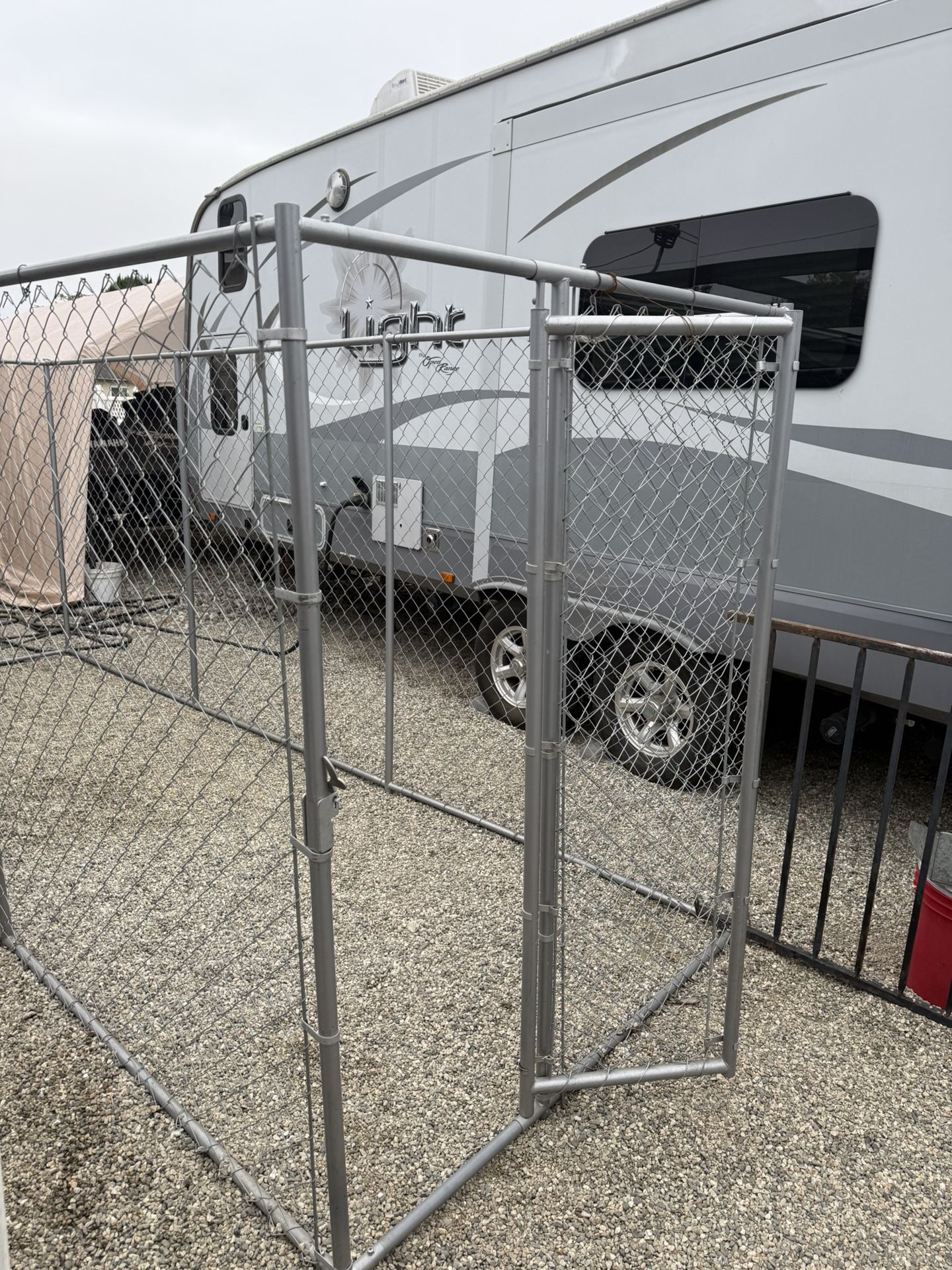 Dog Run Kennel