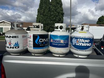 Lot of 4 empty Propane Tanks