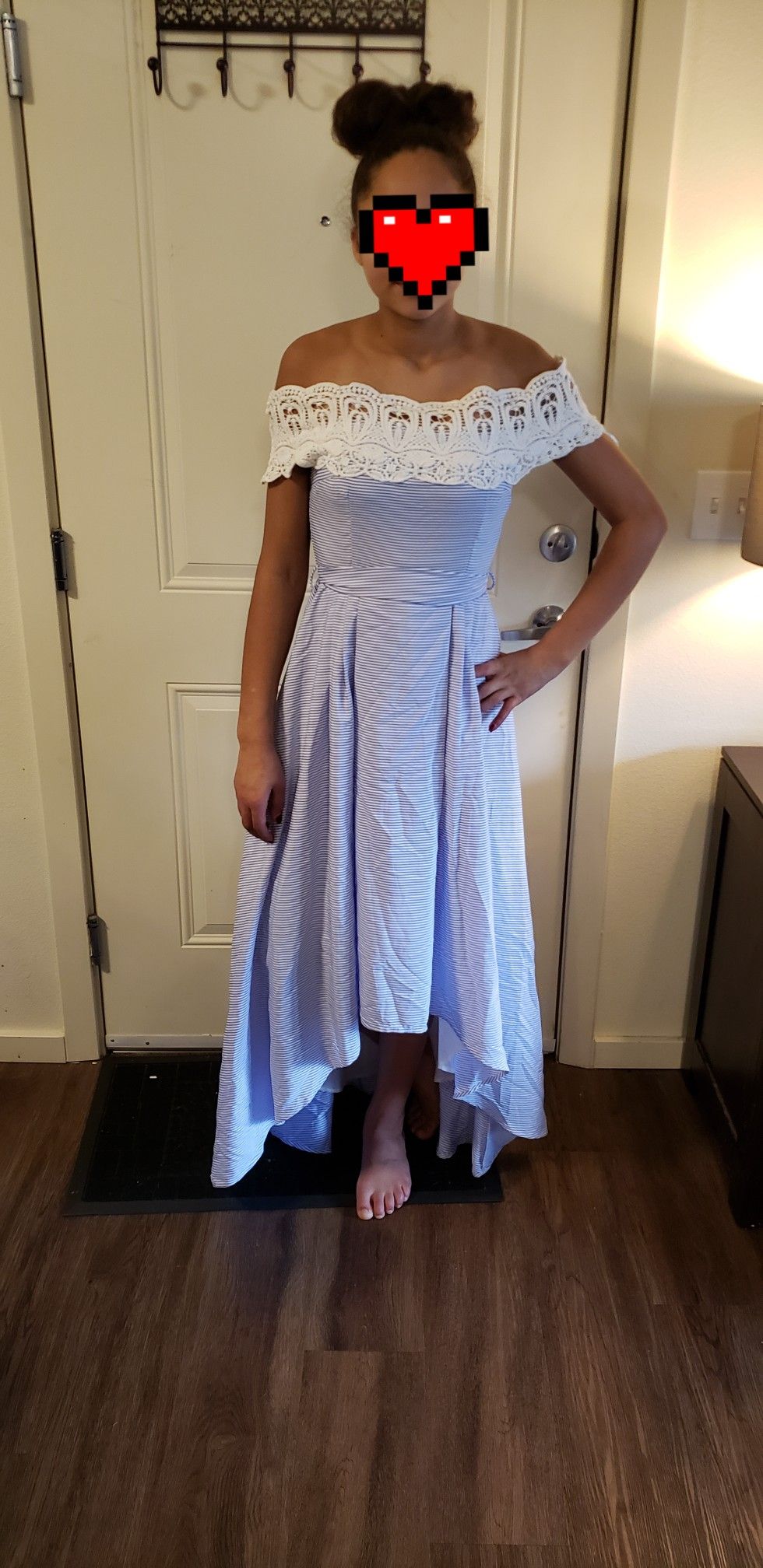 Size small. Off the shoulder, low high dress. Brand new.