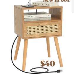 MaxSmeo Mid Century Modern Nightstand with Charging Station, Bedside Tables with Rattan Drawer, Small Wood Nightstand Side Table for Living Room,Bedro