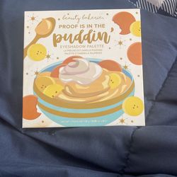 Beauty Bakerie Eyeshadow Palette