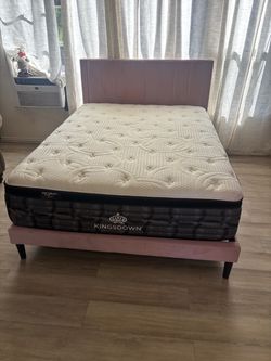 Queen size bed
