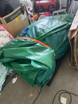 Moving sale