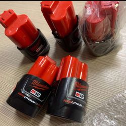 Milwaukee New Battery 2ah 12M$45 EACH ONE - Nuevas 