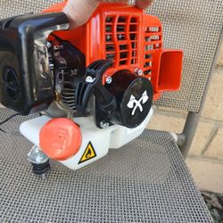 Tomahawk  2troke Engines 