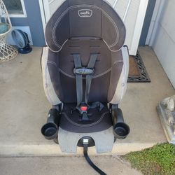 Booster seat with harness!